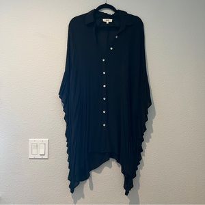 Black Flowy Tunic
